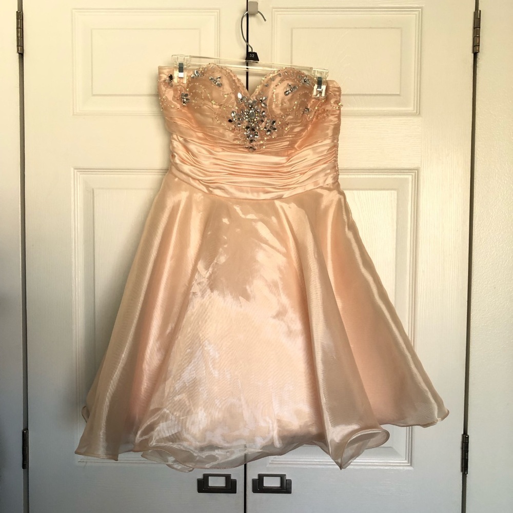 Bee Darlin Peach / Blush Rhinestone Cocktail Dress Size M
